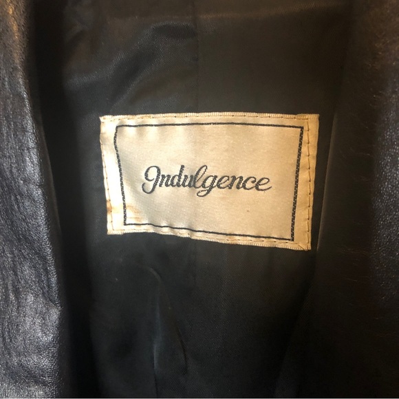 Leather vintage jacket. Oversized small. Fits Large - Picture 9 of 12